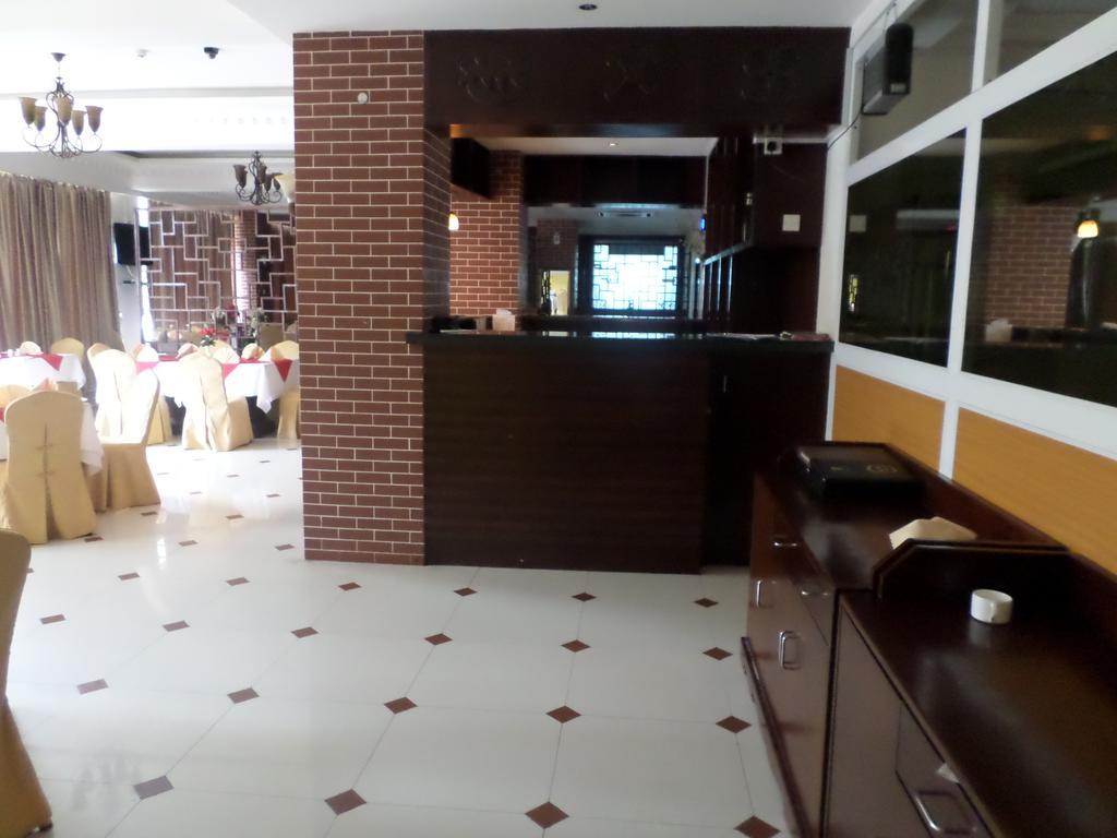 G.S Plaza Hotel Akra Dış mekan fotoğraf