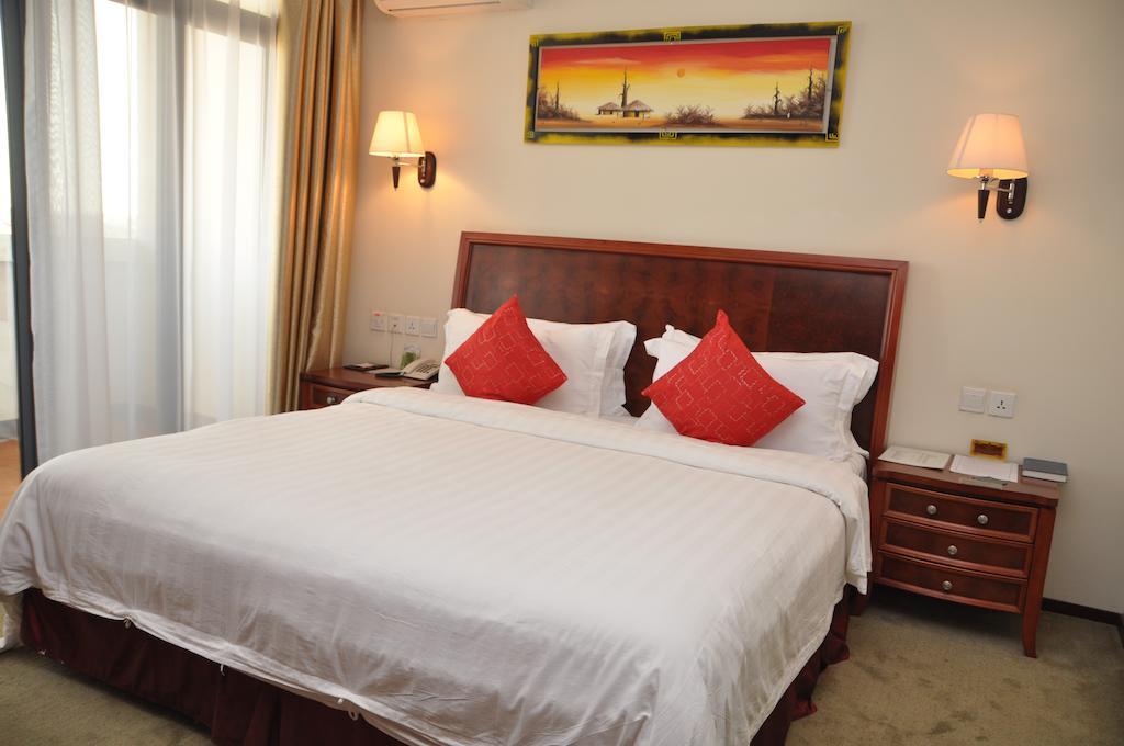 G.S Plaza Hotel Akra Dış mekan fotoğraf