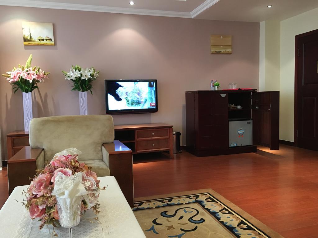 G.S Plaza Hotel Akra Dış mekan fotoğraf