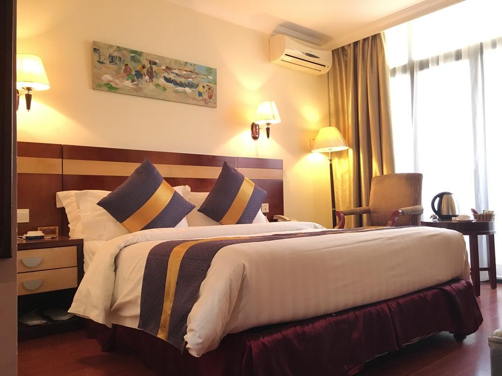 G.S Plaza Hotel Akra Dış mekan fotoğraf